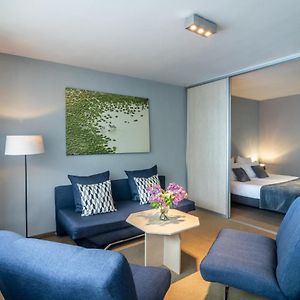 Standard Suite